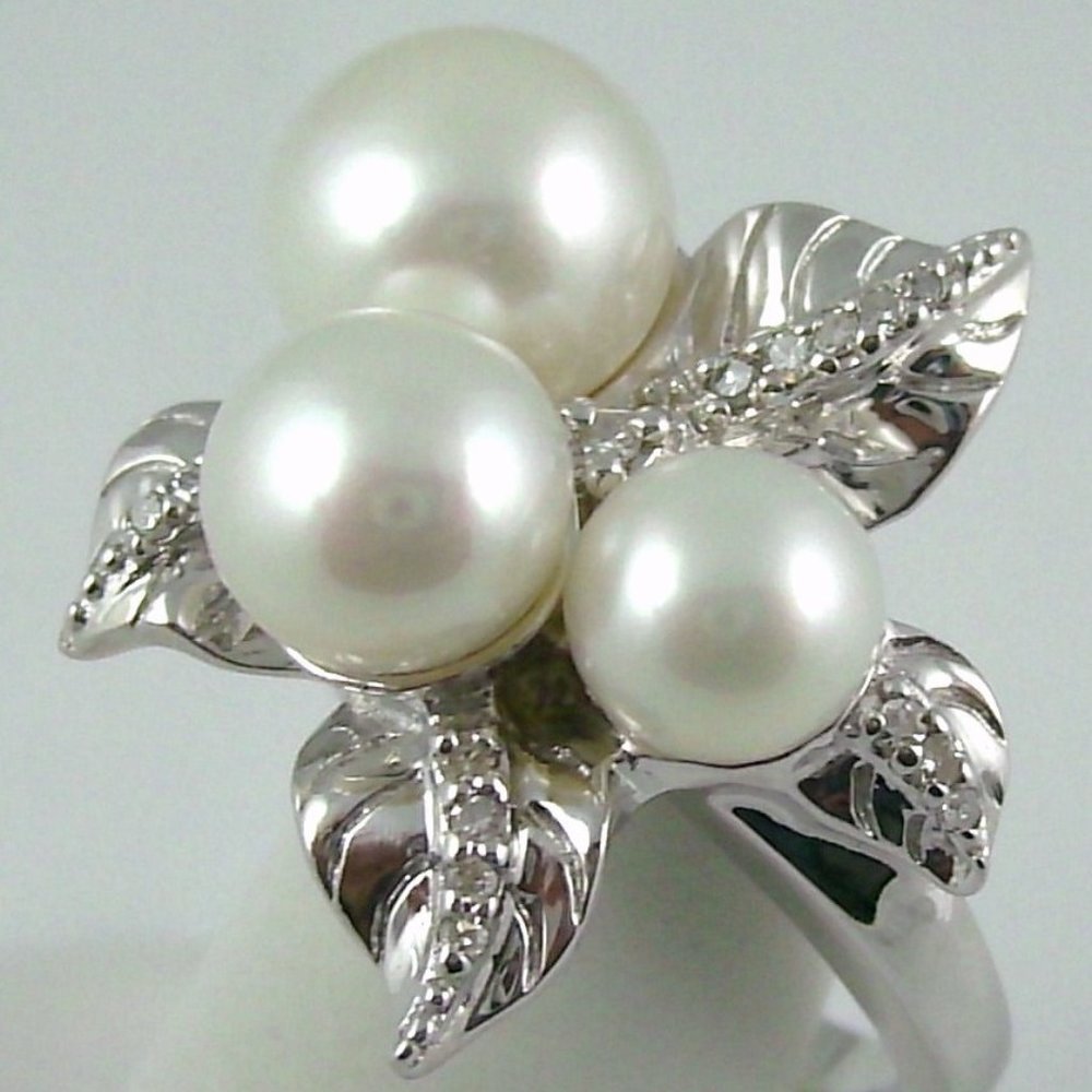 Affinity Diamond 1/10ct Cultured Pearl Ring - FIRM PRICE